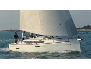 Sun Odyssey 379 • Oyster Shell