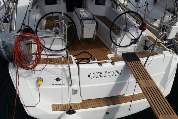 Sun Odyssey 379 • Orion