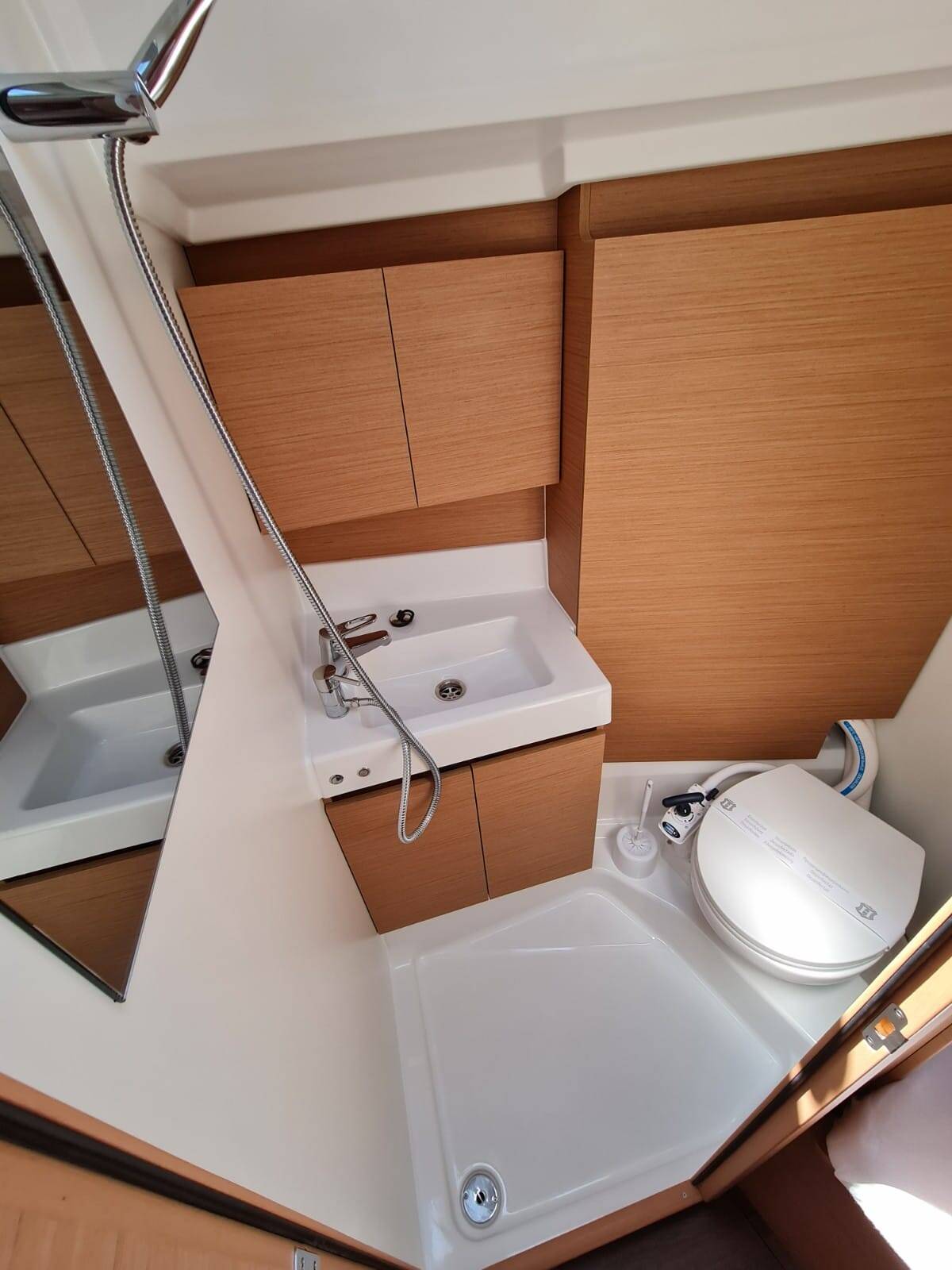 Sun Odyssey 380 Nala