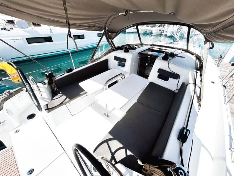 Sun Odyssey 380 Calypso Express