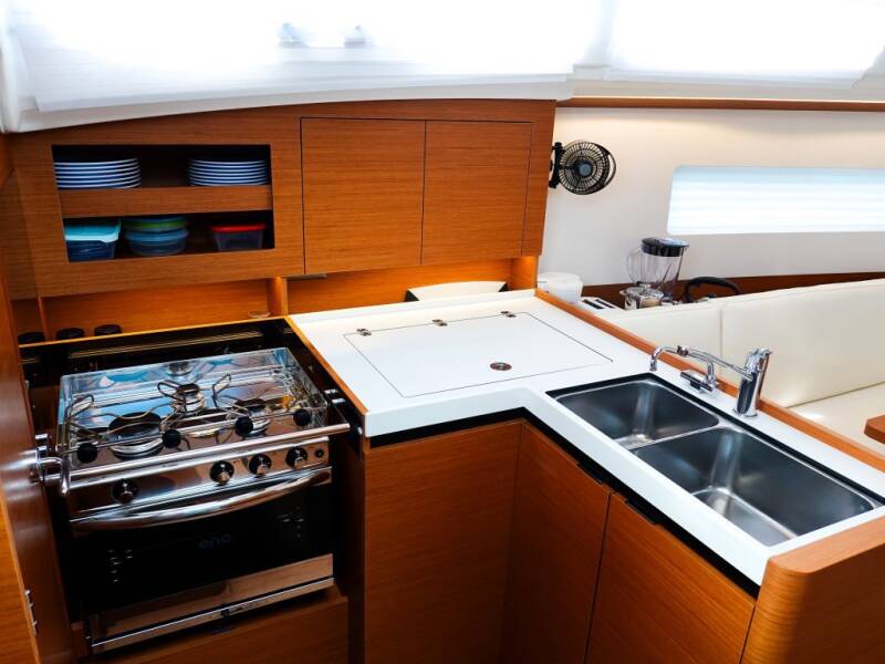 Sun Odyssey 380 Calypso Express