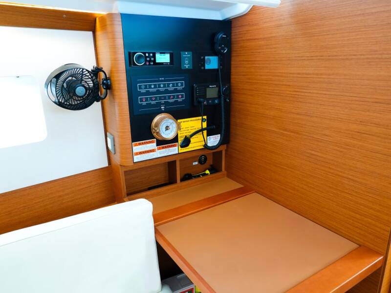 Sun Odyssey 380 Calypso Express