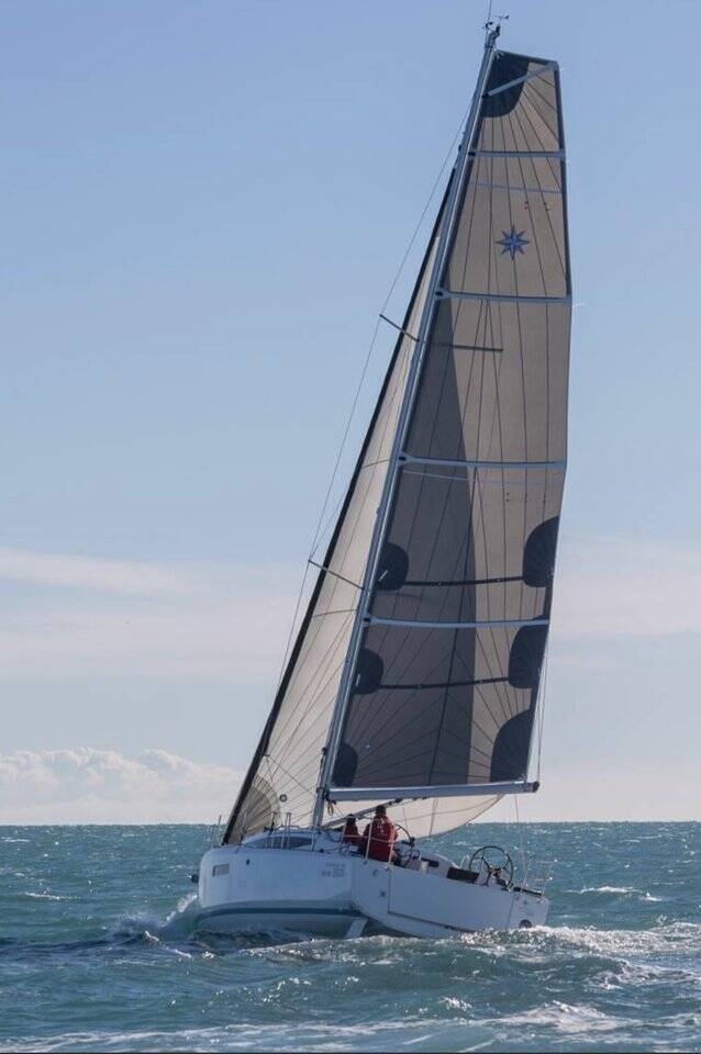 Sun Odyssey 380 Vida