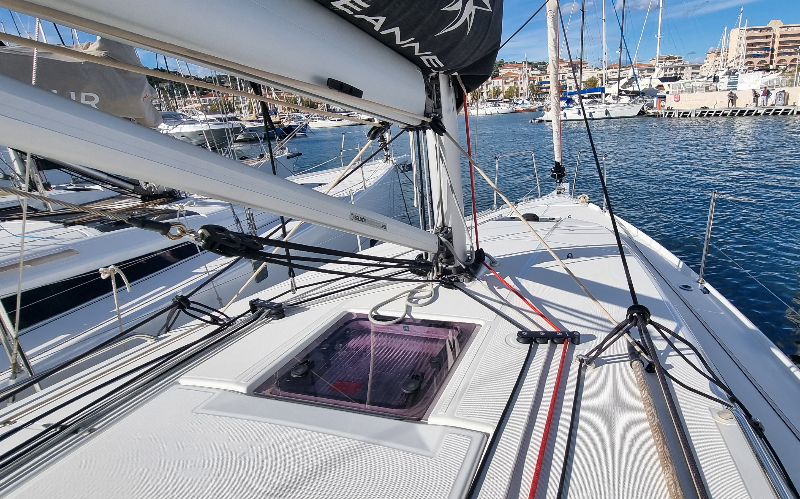 Sun Odyssey 380 