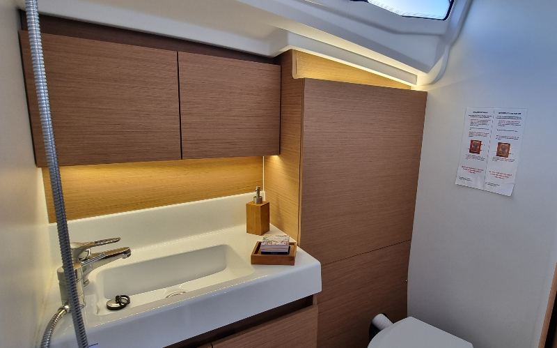 Sun Odyssey 380 