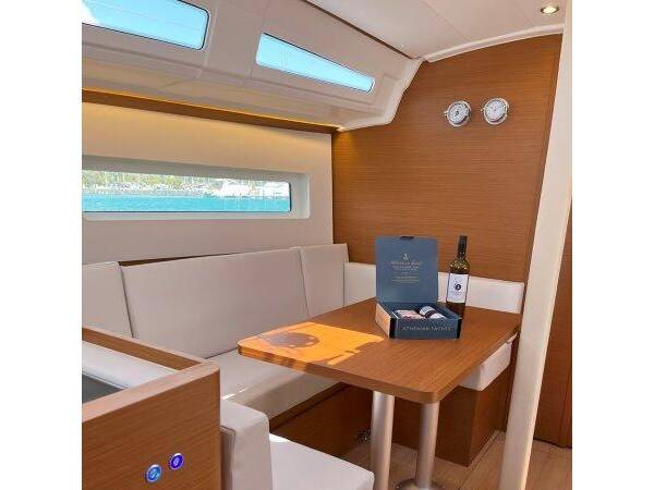 Sun Odyssey 380 ETHRA