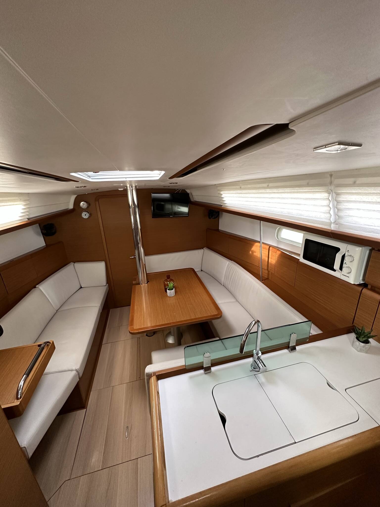 Sun Odyssey 389 Zappa