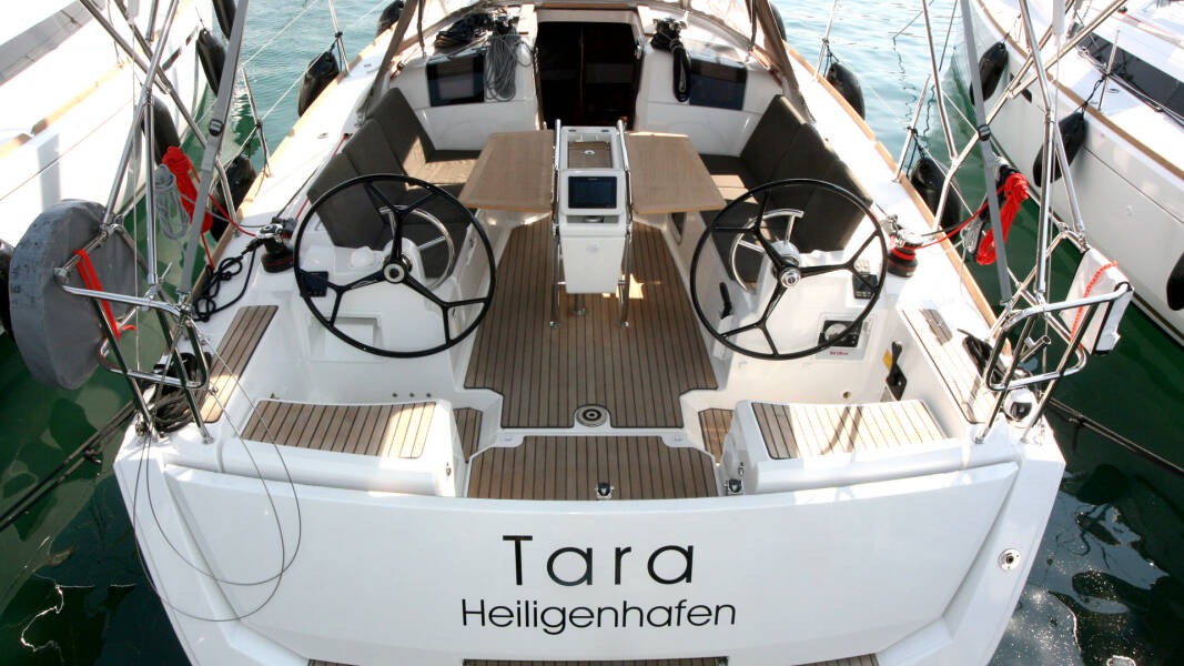 Sun Odyssey 389 Tara