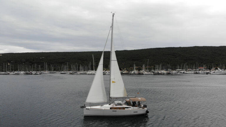 Sun Odyssey 389 Sissi