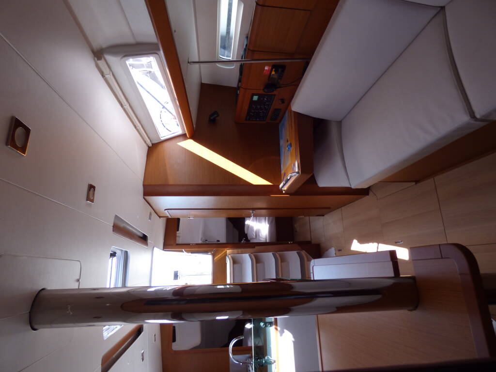 Sun Odyssey 389 VACSKAMATI