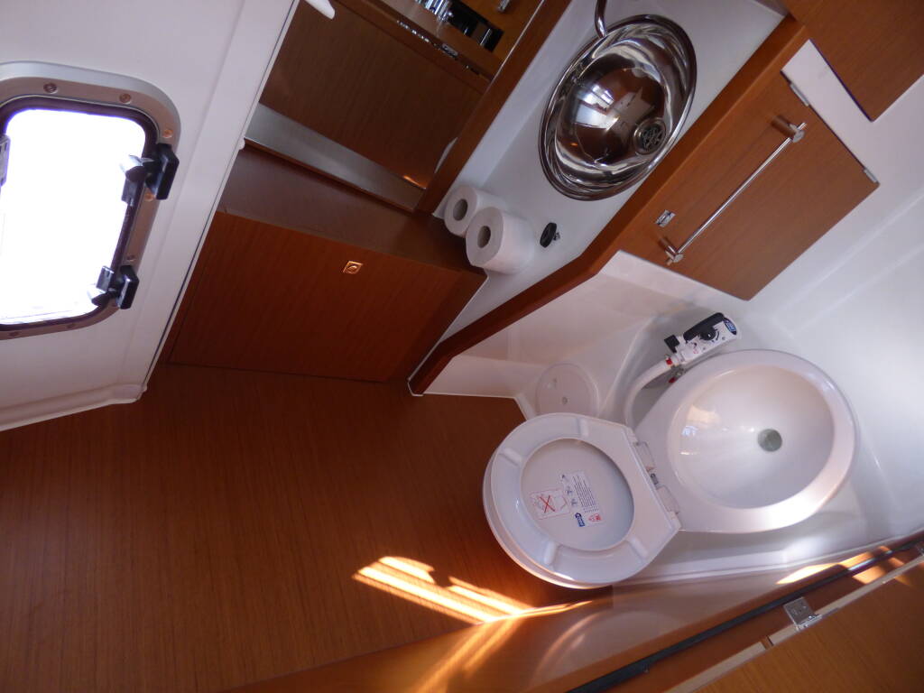 Sun Odyssey 389 VACSKAMATI