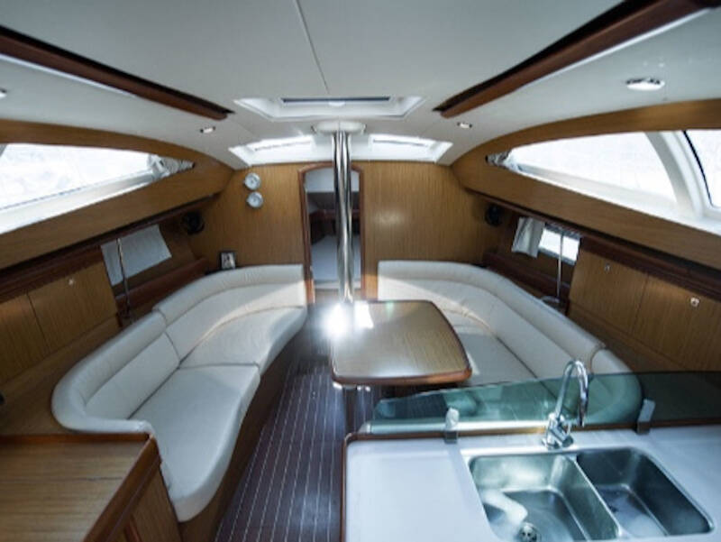 Sun Odyssey 39 DS Afroditi