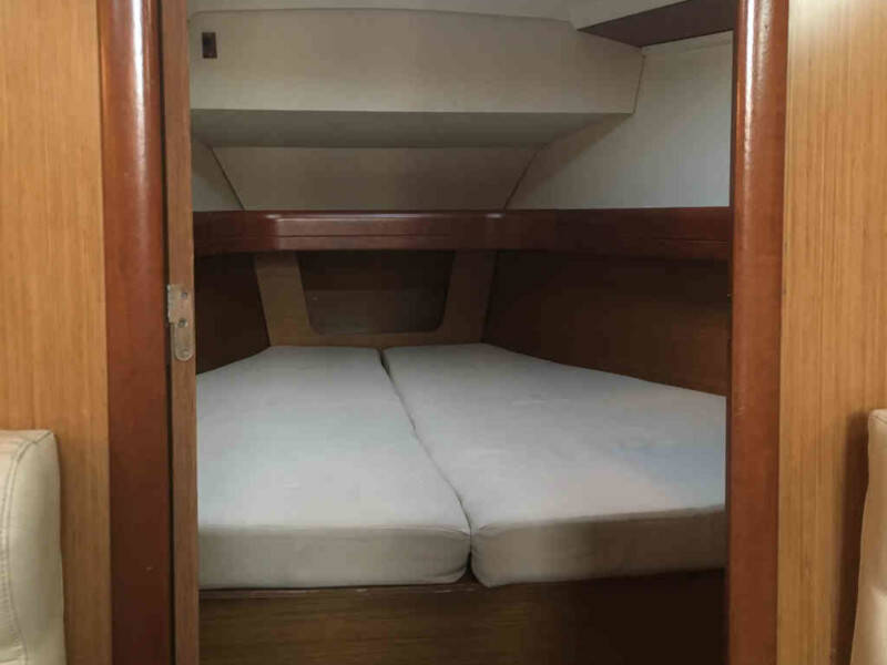 Sun Odyssey 39i Sofia