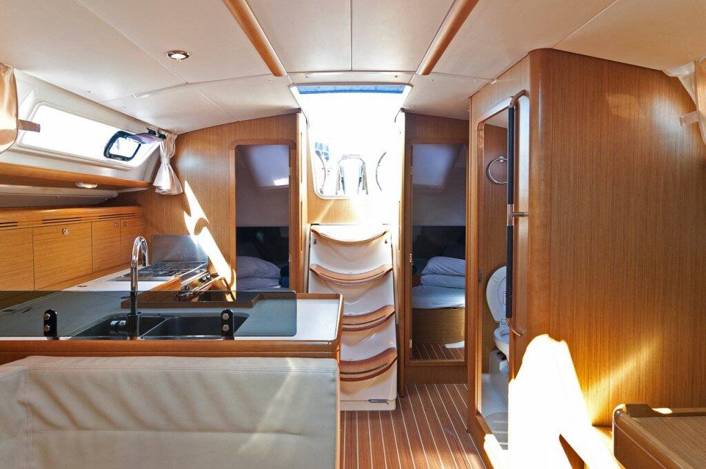 Sun Odyssey 39i Bookie Too