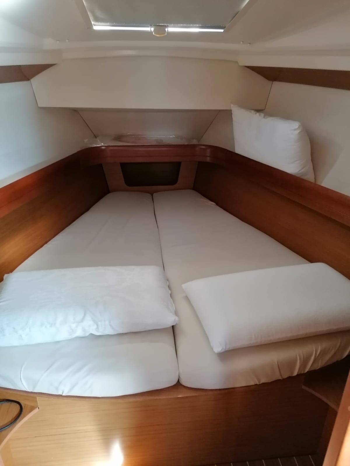 Sun Odyssey 39i Xenia