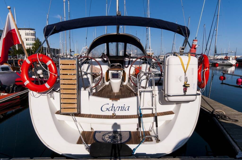 Sun Odyssey 39i Juna