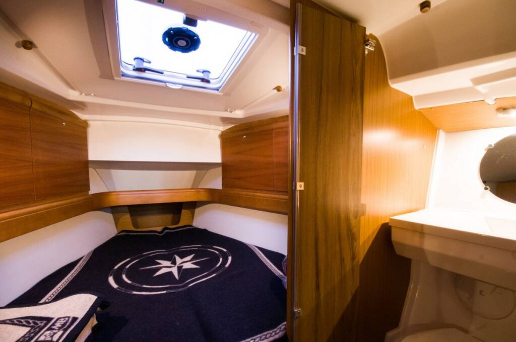 Sun Odyssey 39i Juna