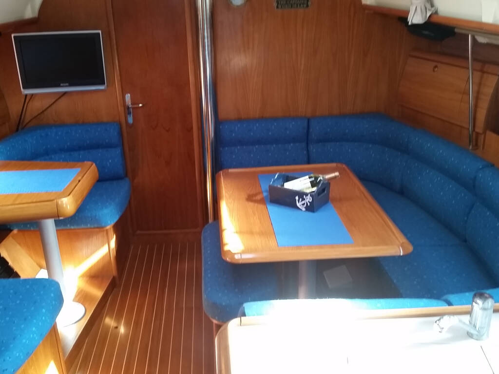 Sun Odyssey 40 Cingene
