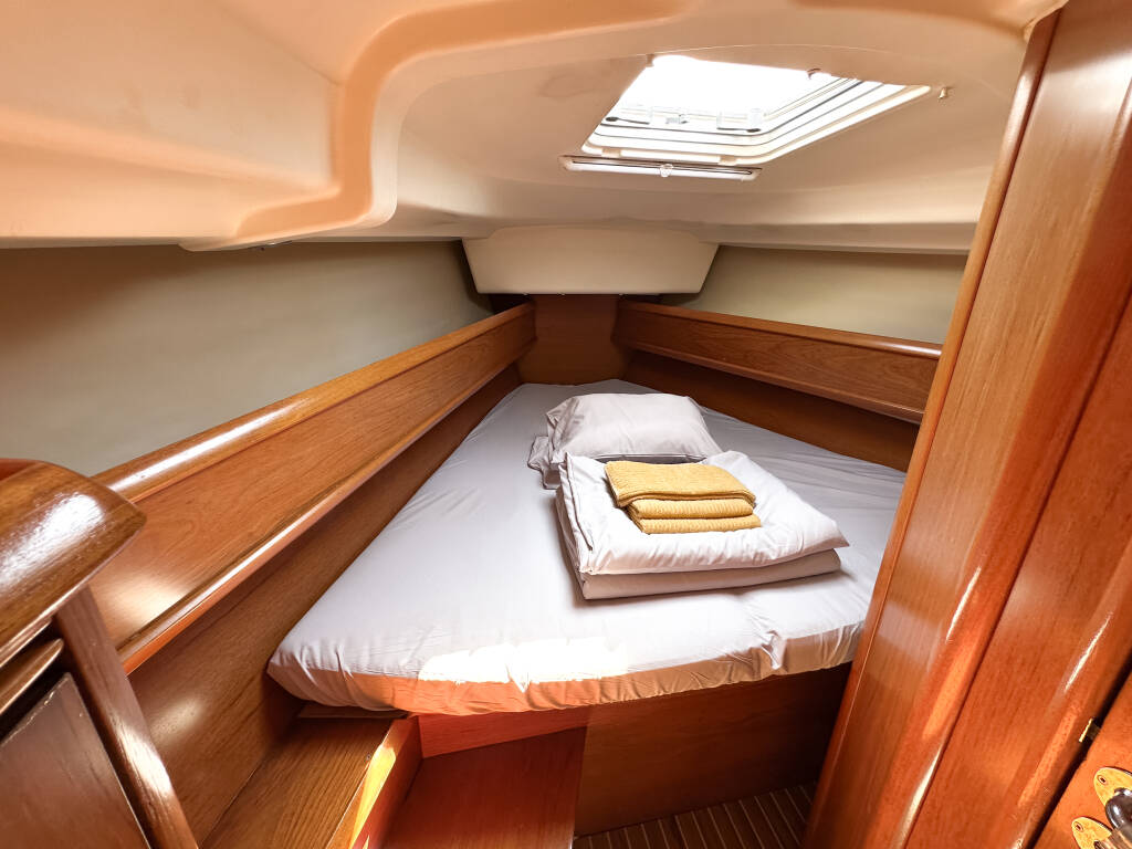 Sun Odyssey 40.3 Azure