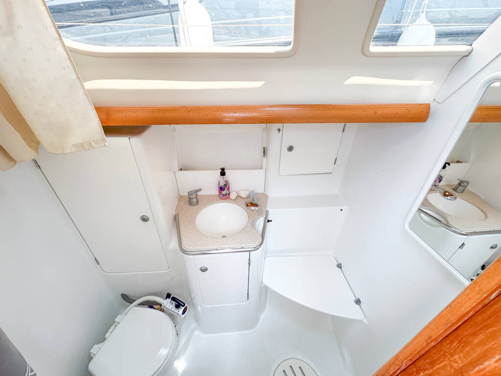 Sun Odyssey 40.3 Azure