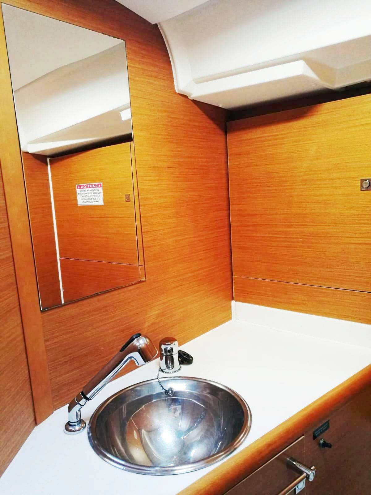 Sun Odyssey 409 ARIES