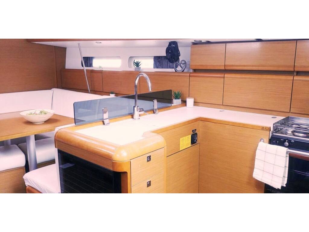 Sun Odyssey 409 ARIES
