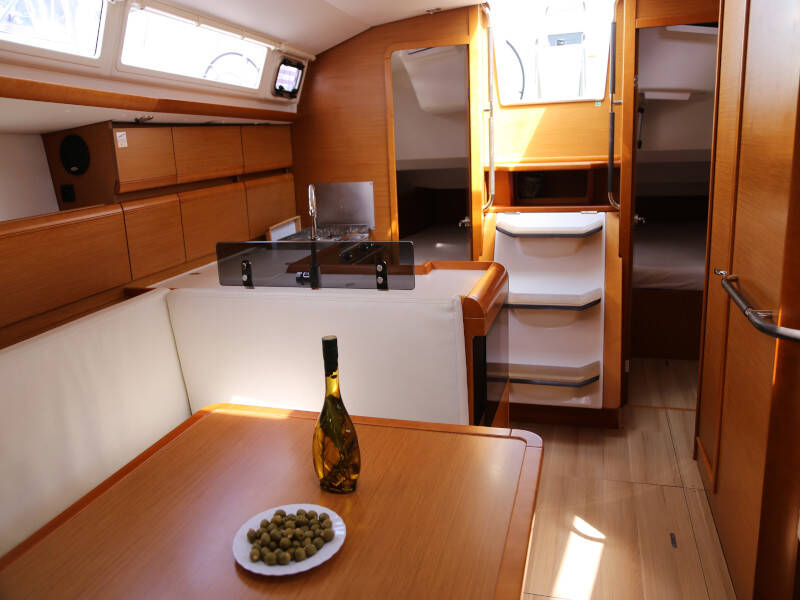 Sun Odyssey 409 Miu Miu