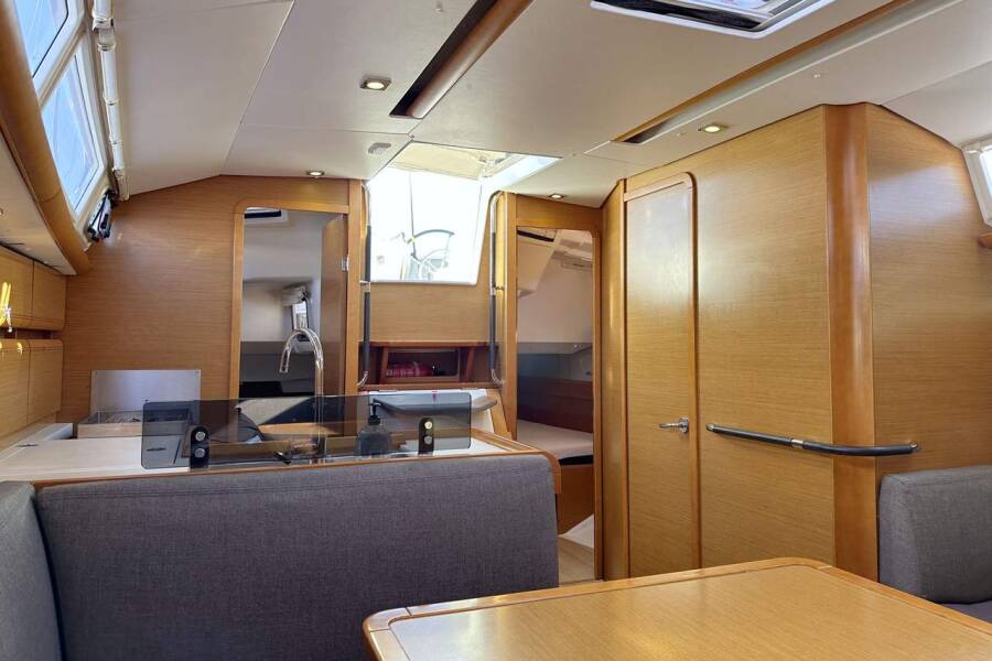 Sun Odyssey 409 Veterano