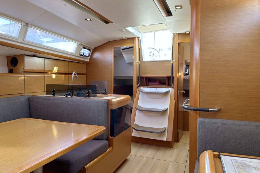 Sun Odyssey 409 Veterano