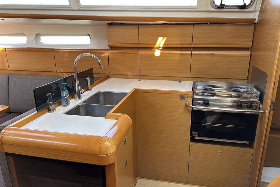 Sun Odyssey 409 Veterano