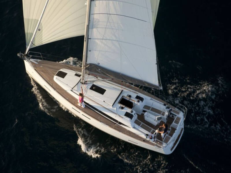 Sun Odyssey 409 • AF-SO409