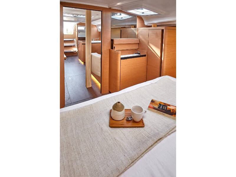 Sun Odyssey 410 OSKAR  new 2024 (air condition, solar panels)