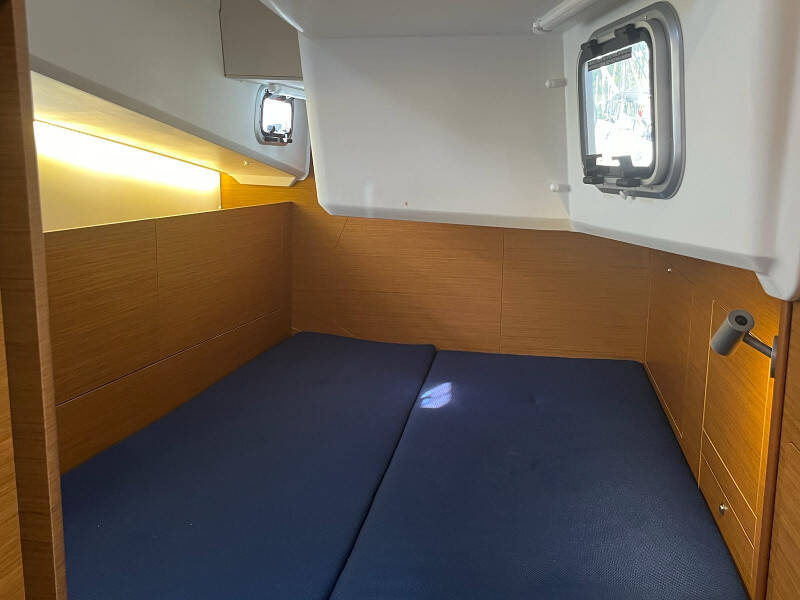 Sun Odyssey 410 OSKAR  new 2024 (air condition, solar panels)