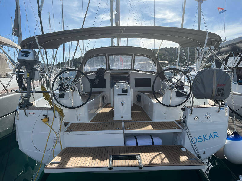 Sun Odyssey 410 OSKAR  new 2024 (air condition, solar panels)
