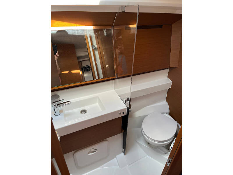 Sun Odyssey 410 OSKAR  new 2024 (air condition, solar panels)