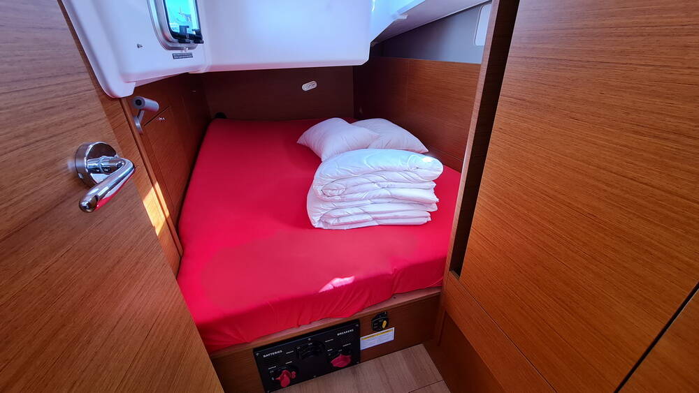 Sun Odyssey 410 Rosso Bianco