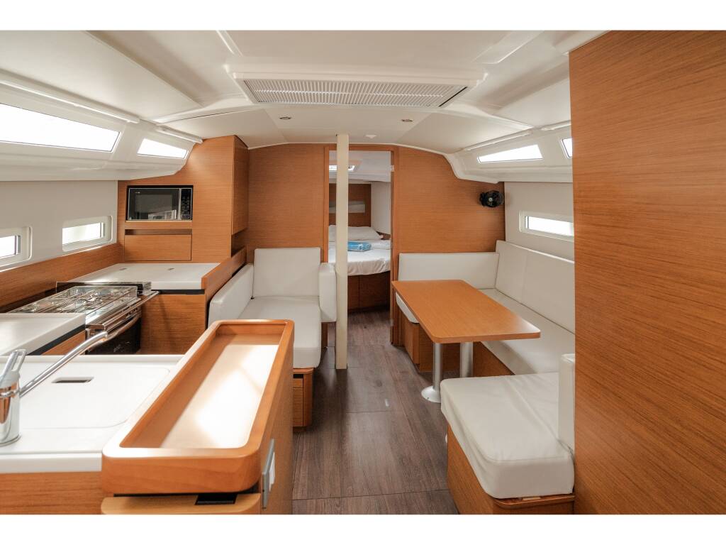 Sun Odyssey 410 Pheia - Comfort line