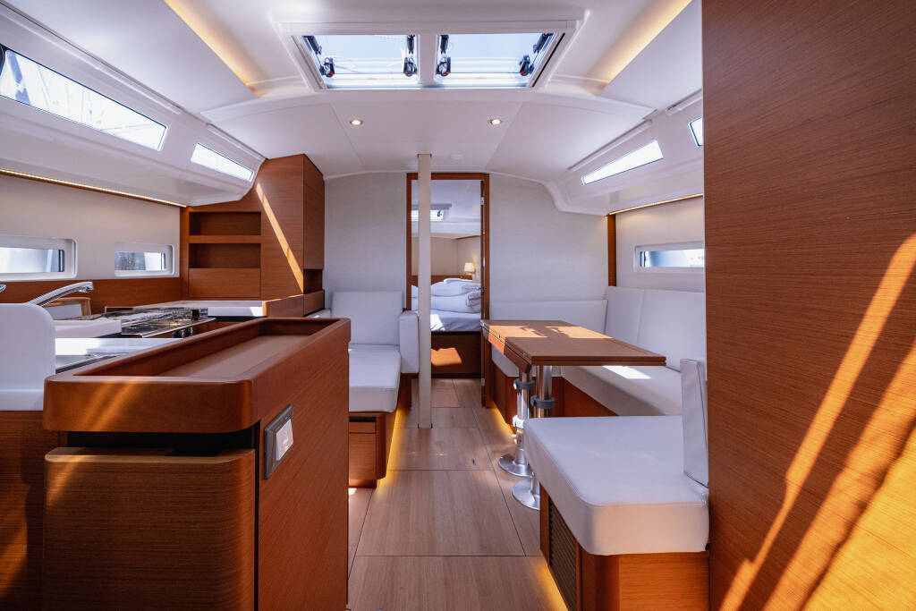 Sun Odyssey 410 Purr