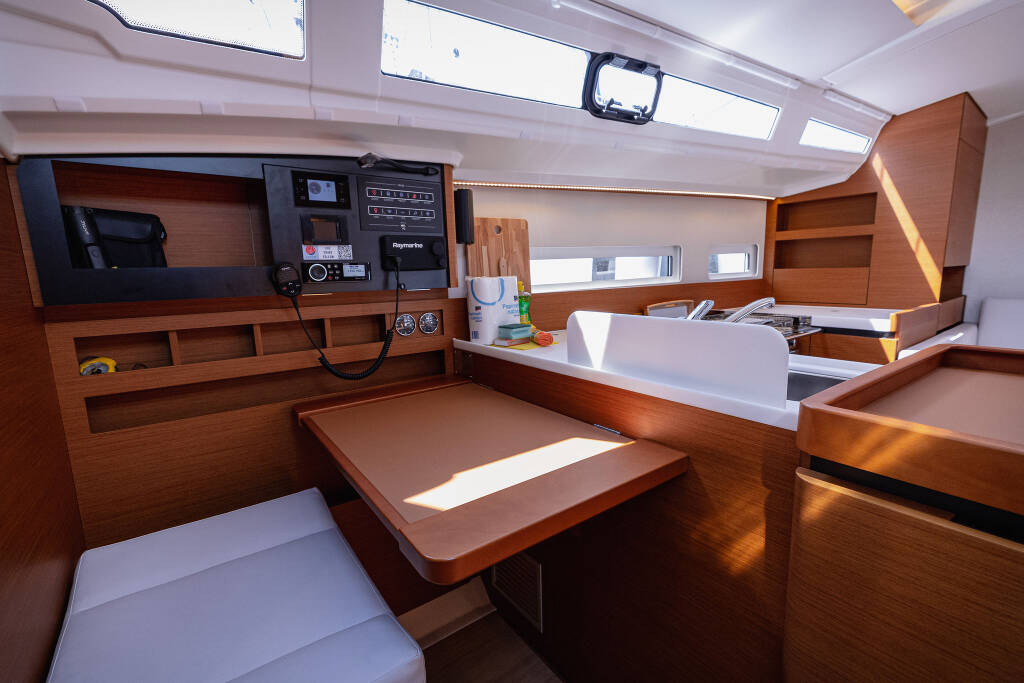 Sun Odyssey 410 Purr