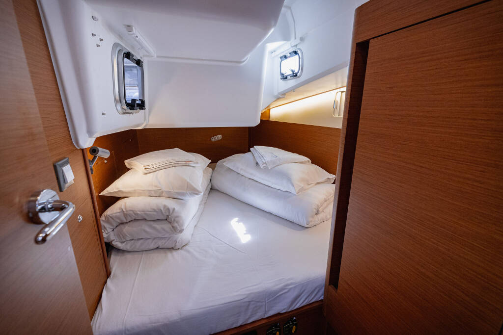 Sun Odyssey 410 Purr