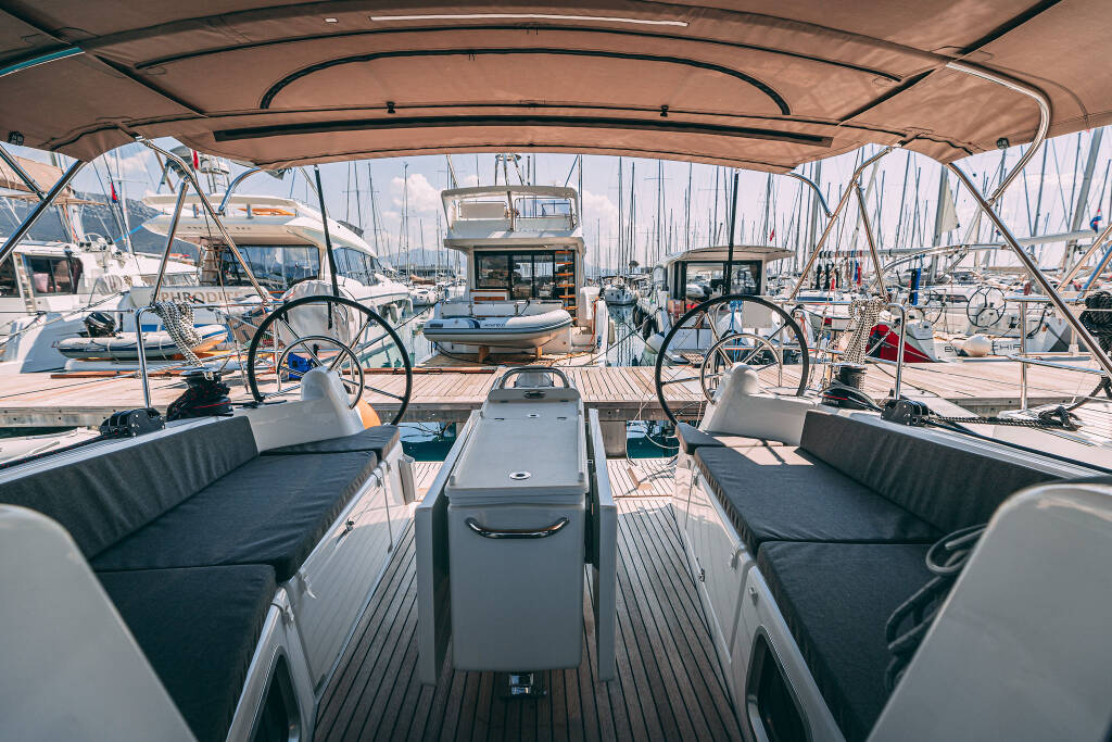 Sun Odyssey 410 Purr