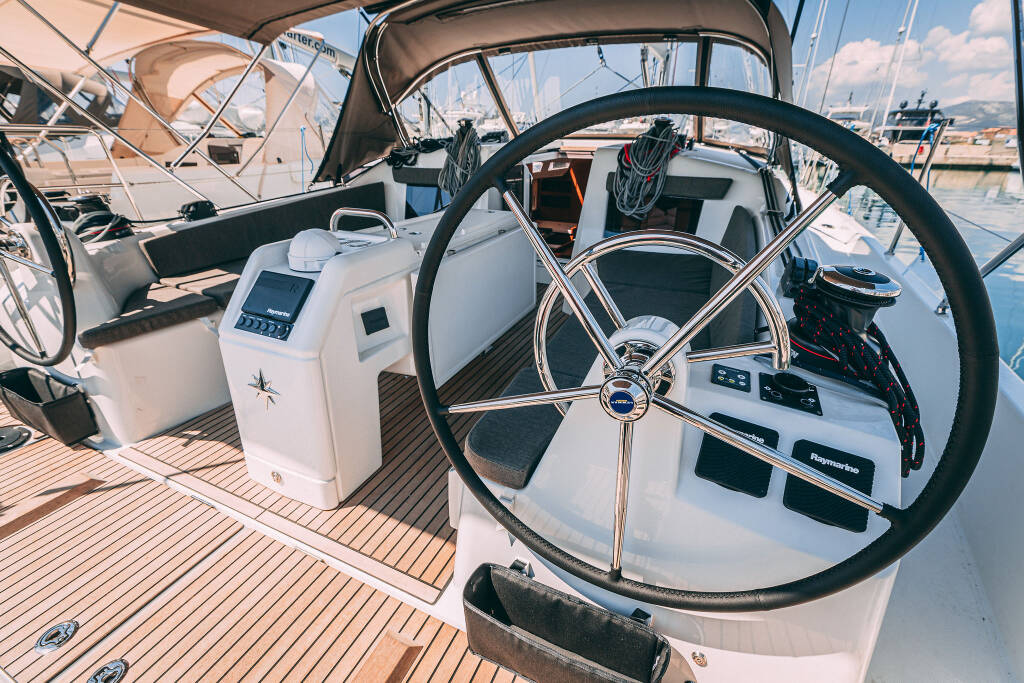 Sun Odyssey 410 Purr