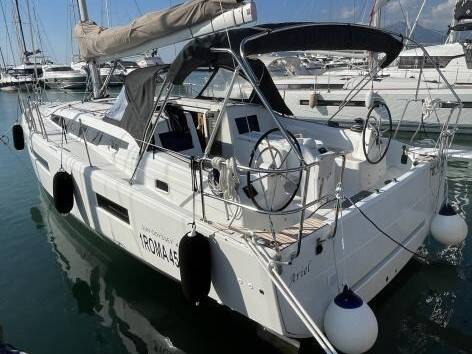 Sun Odyssey 410 Ariel