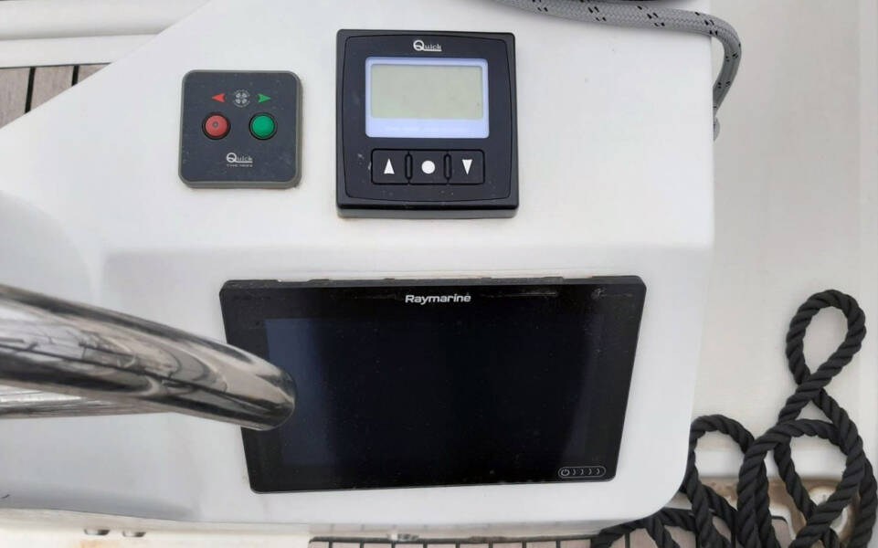 Sun Odyssey 410 Saravah