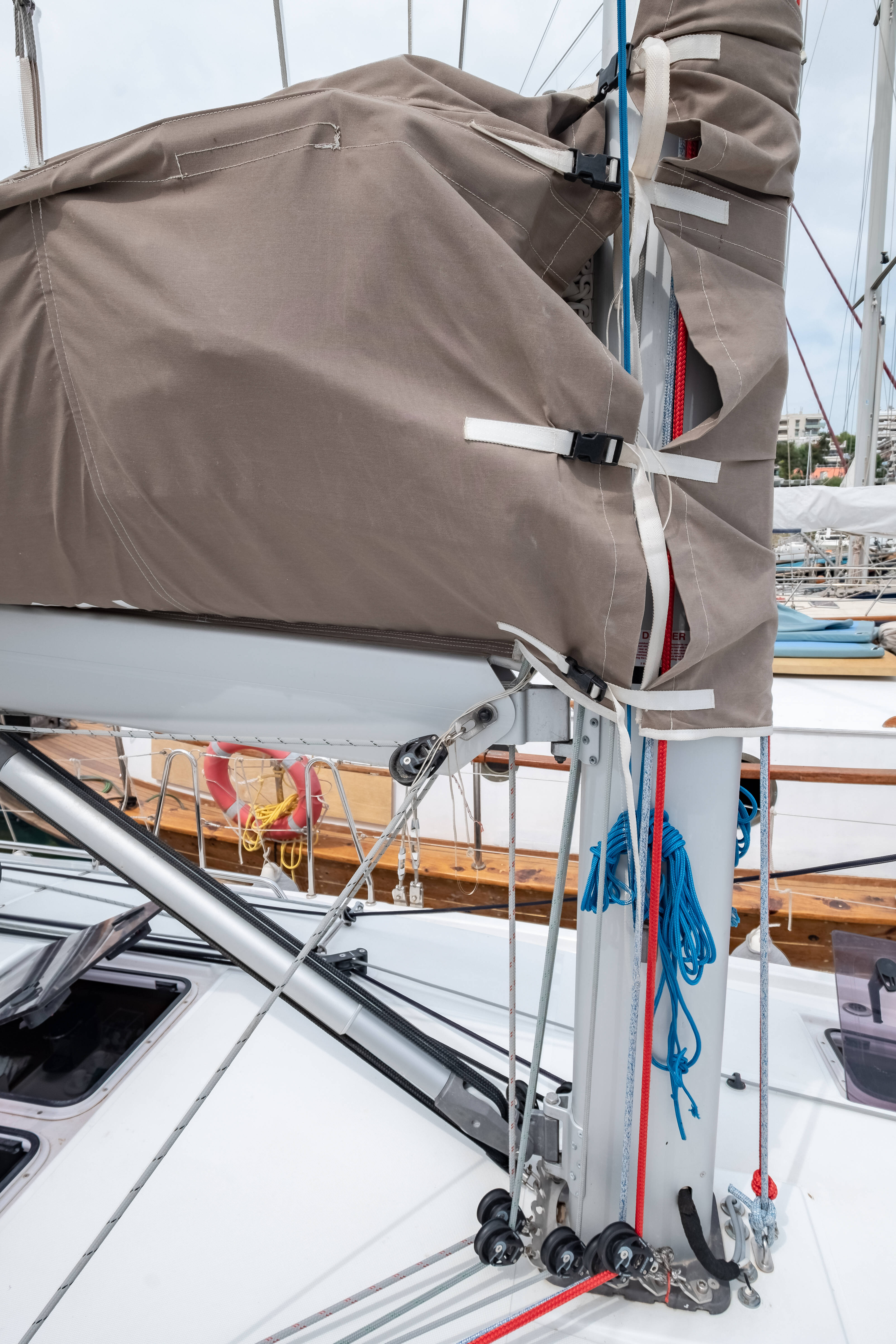 Sun Odyssey 410 Elcano