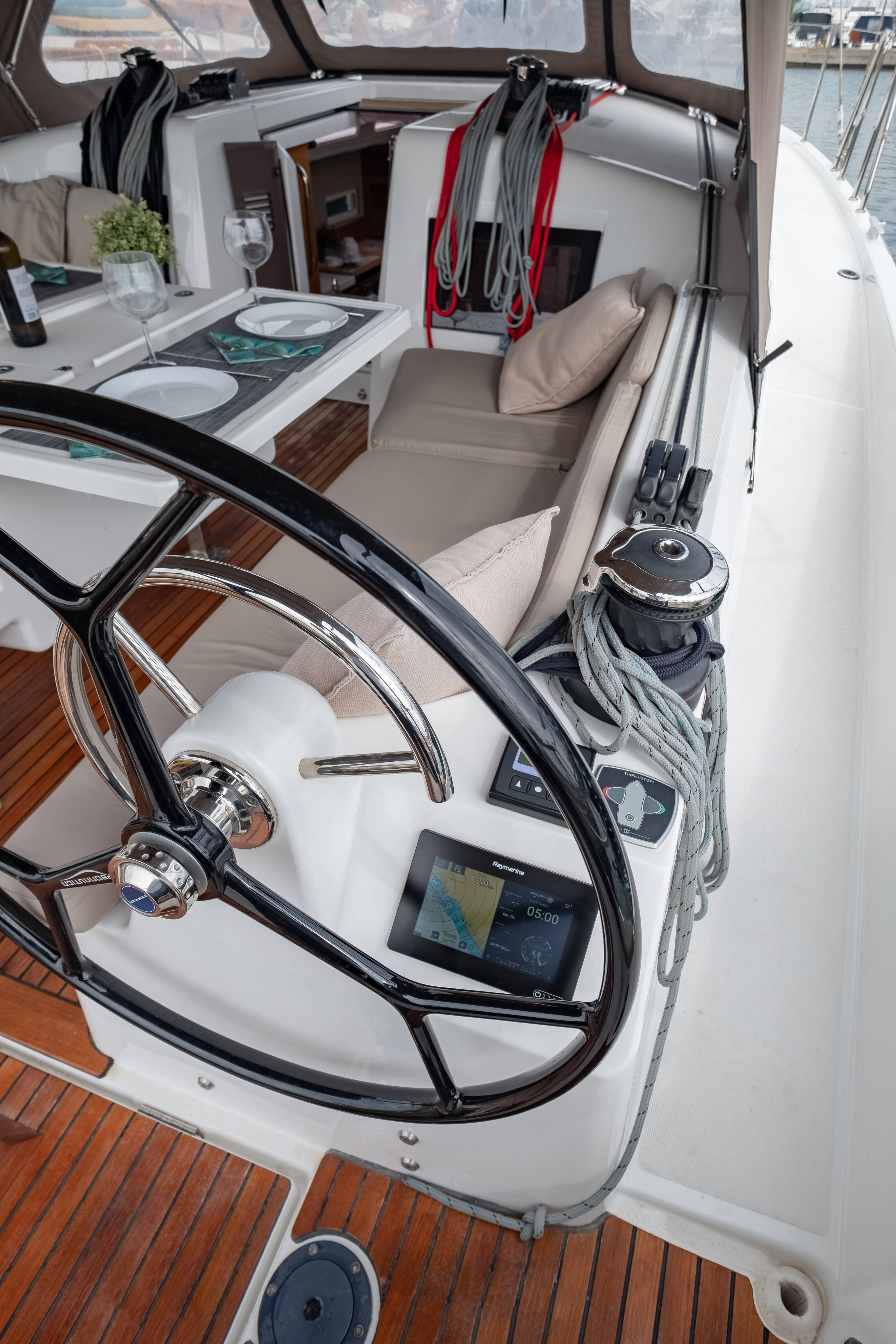 Sun Odyssey 410 Elcano