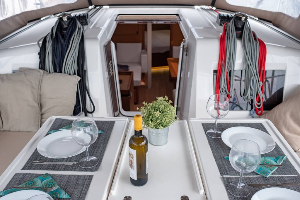 Sun Odyssey 410 Elcano