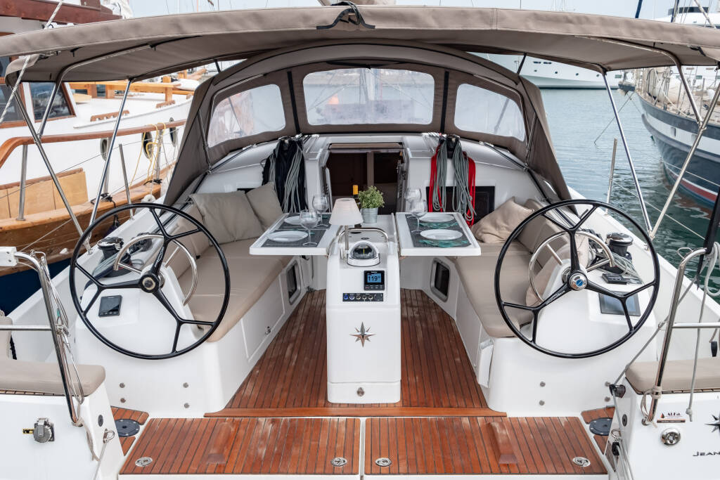 Sun Odyssey 410 Elcano