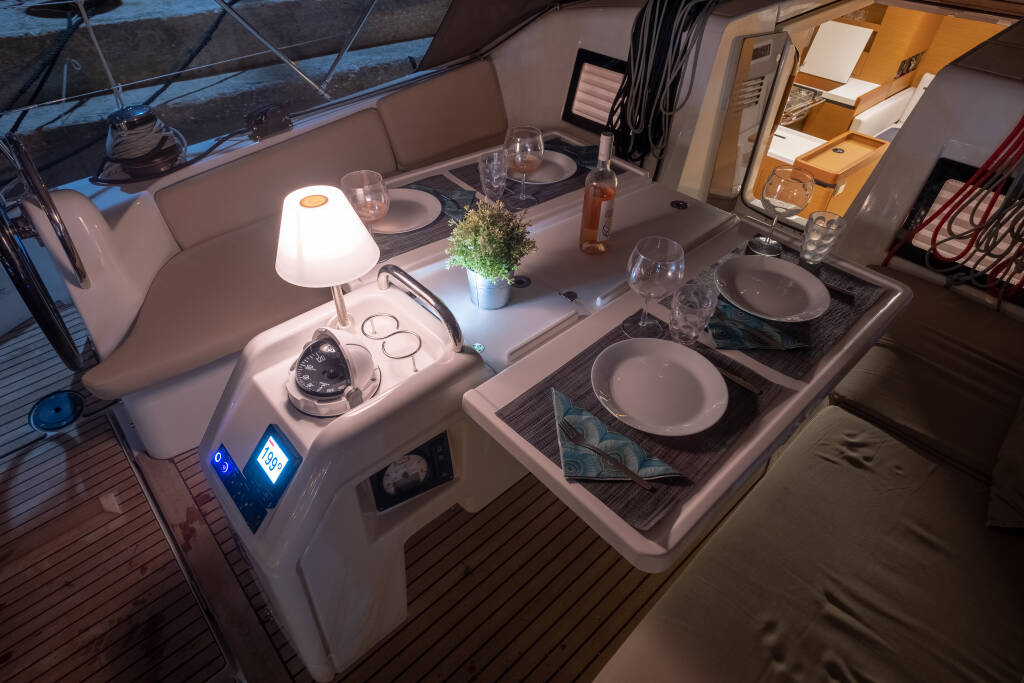 Sun Odyssey 410 Elcano
