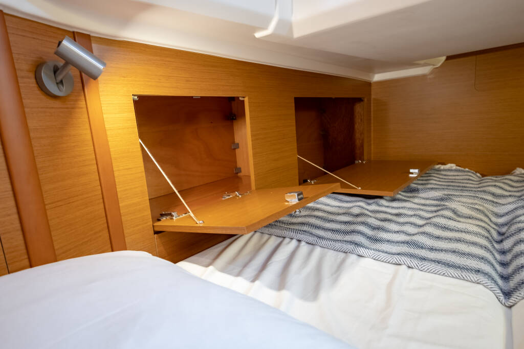 Sun Odyssey 410 Elcano